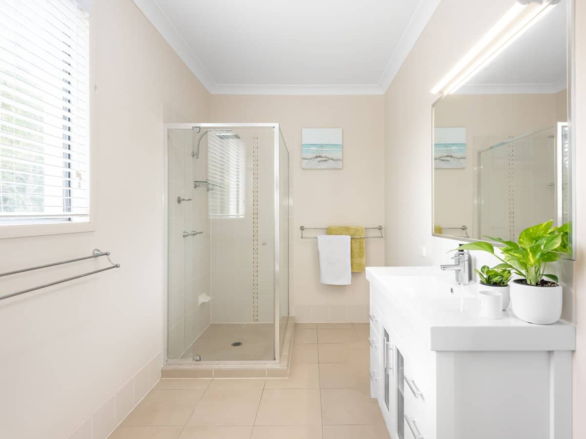 6 Kookaburra Place, PARKWOOD - Thumbnail 10