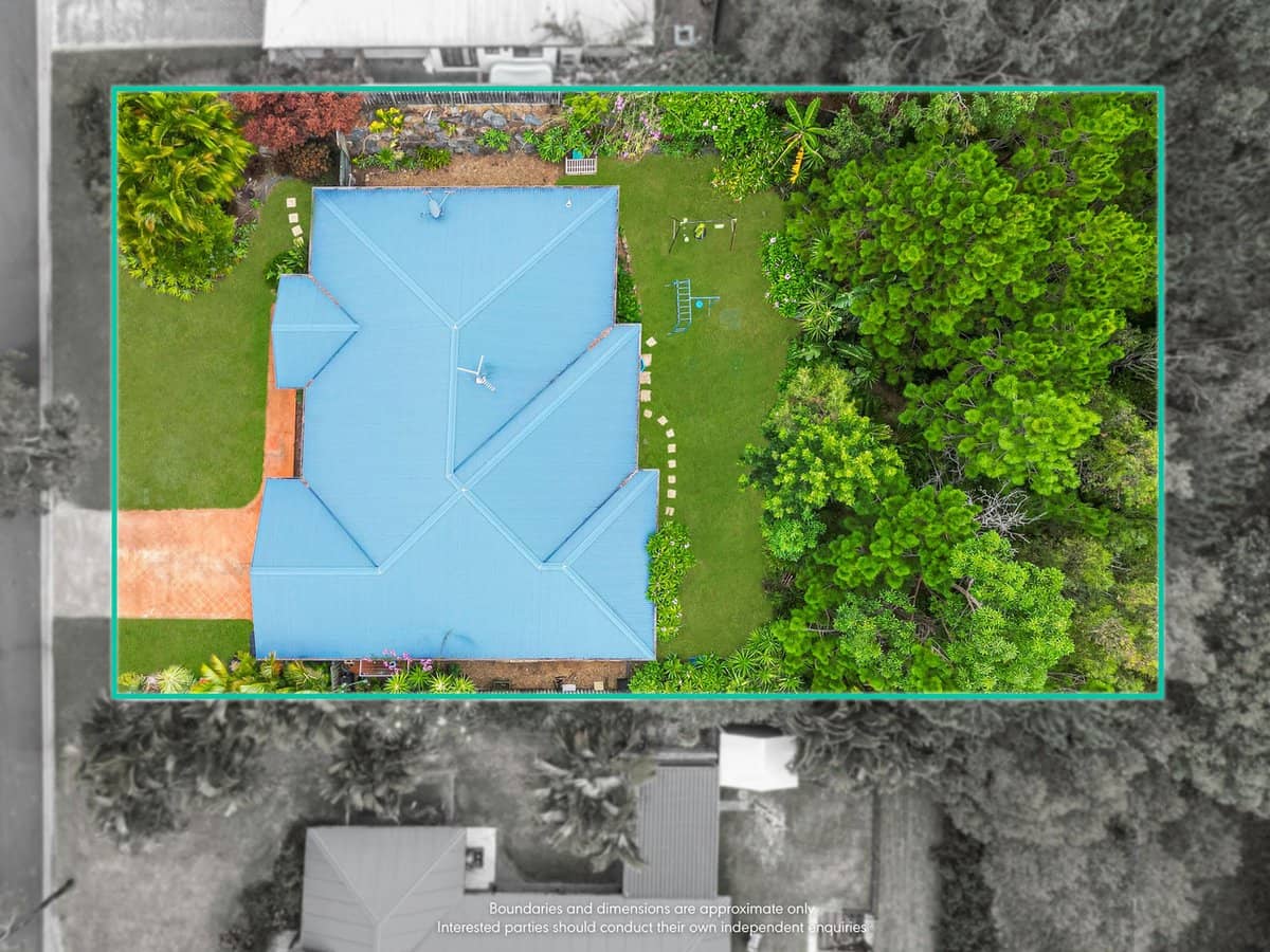 16 Huxley Court, PACIFIC PINES - Thumbnail 19