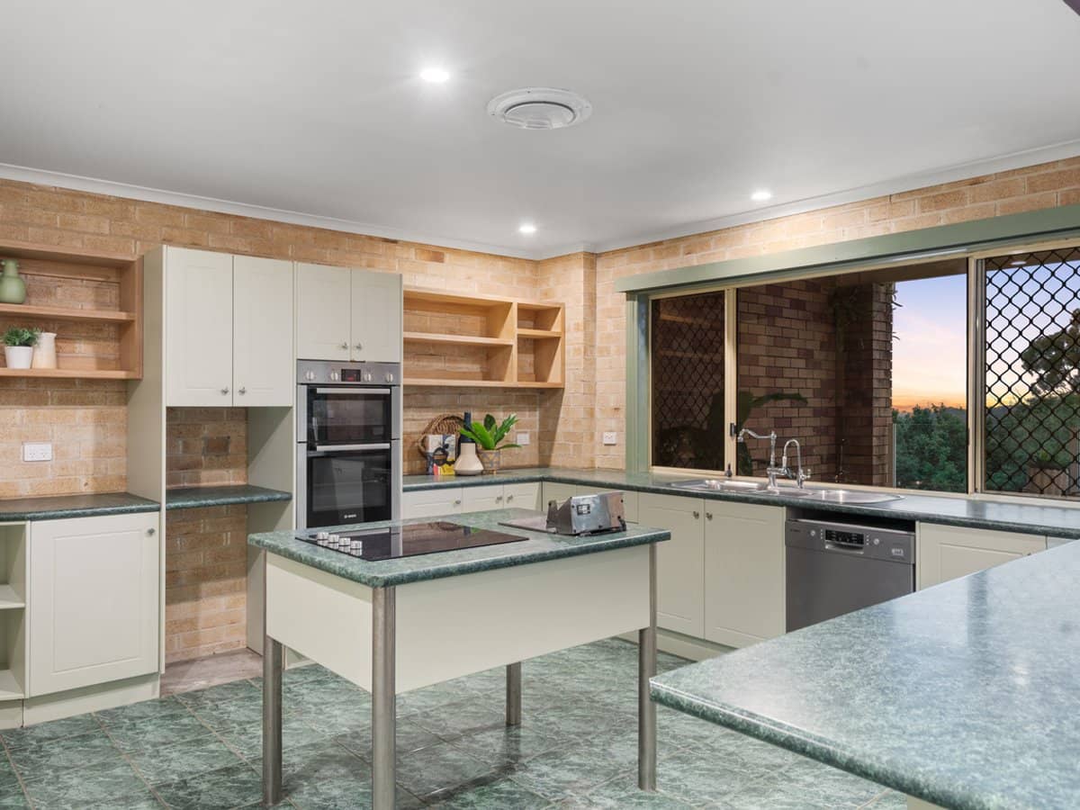 171 San Fernando Drive, WORONGARY - Thumbnail 7