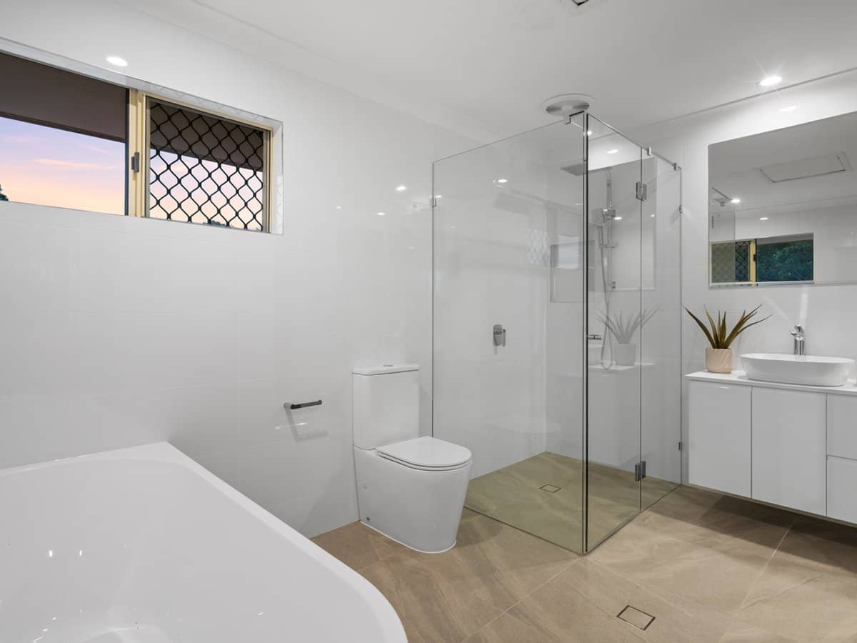 171 San Fernando Drive, WORONGARY - Thumbnail 19