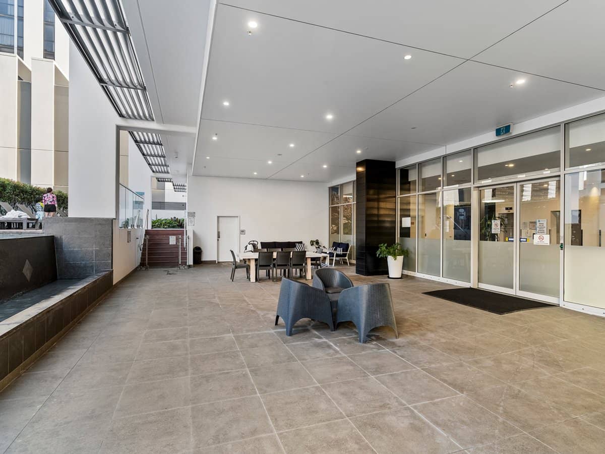 2729-2733 Gold Coast Highway, BROADBEACH - Thumbnail 27