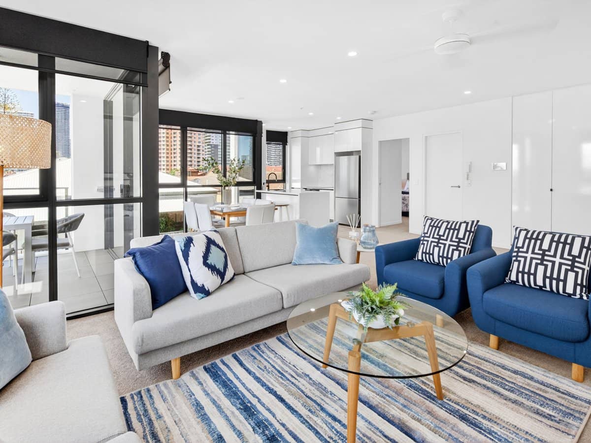 18 Chelsea Avenue, BROADBEACH - Thumbnail 10