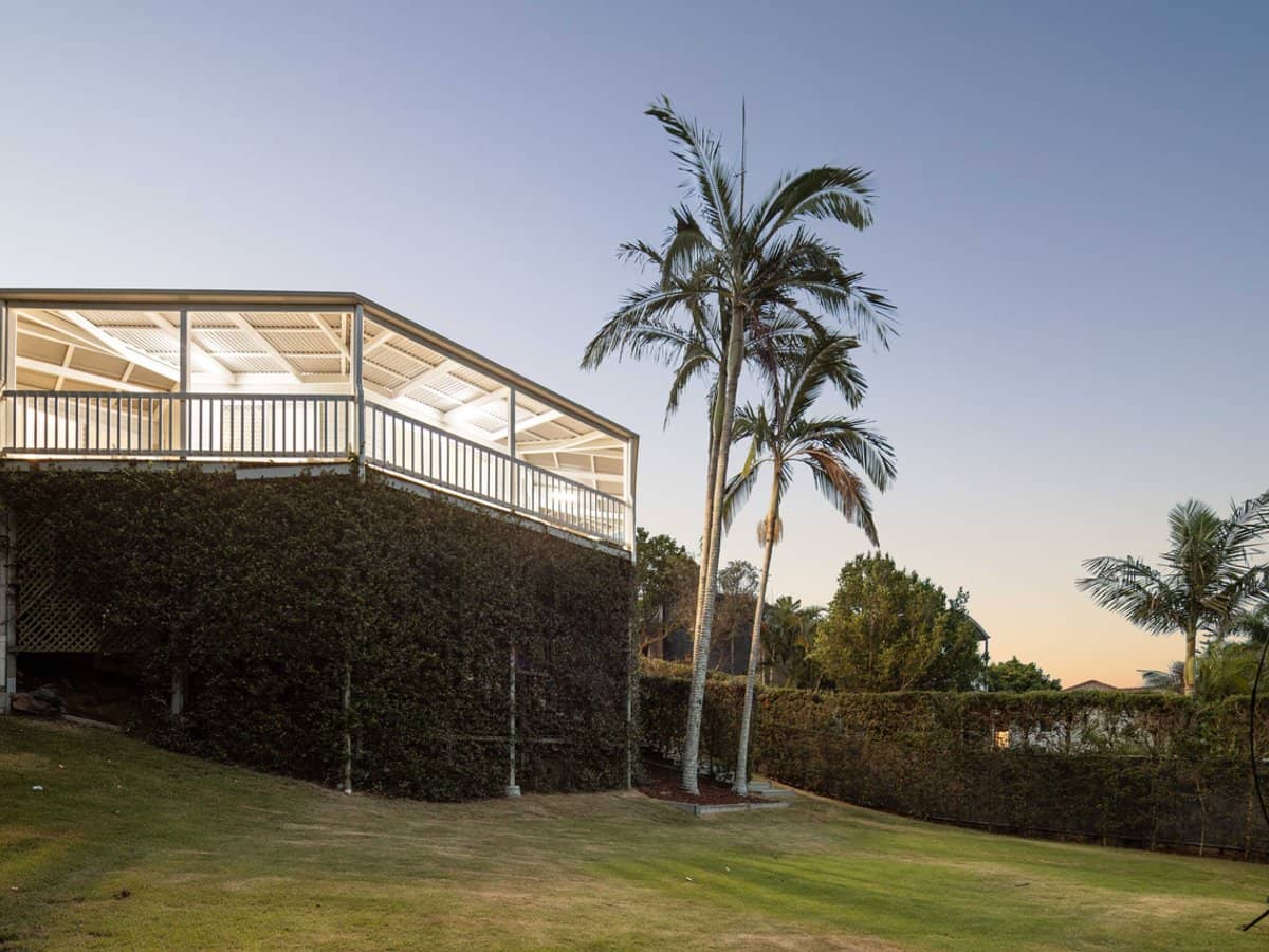 16 Monterey Keys Drive, Helensvale - Thumbnail 3