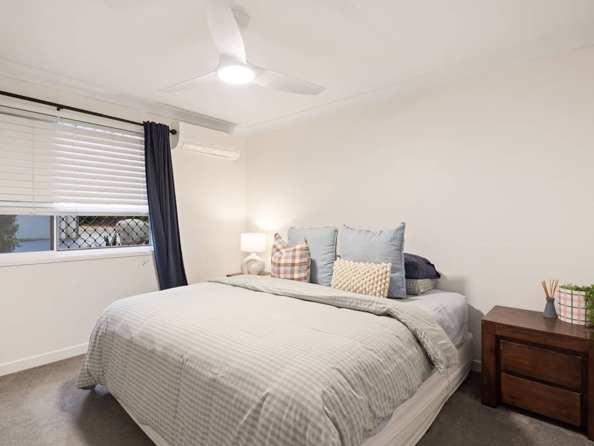 16 Monterey Keys Drive, Helensvale - Thumbnail 19