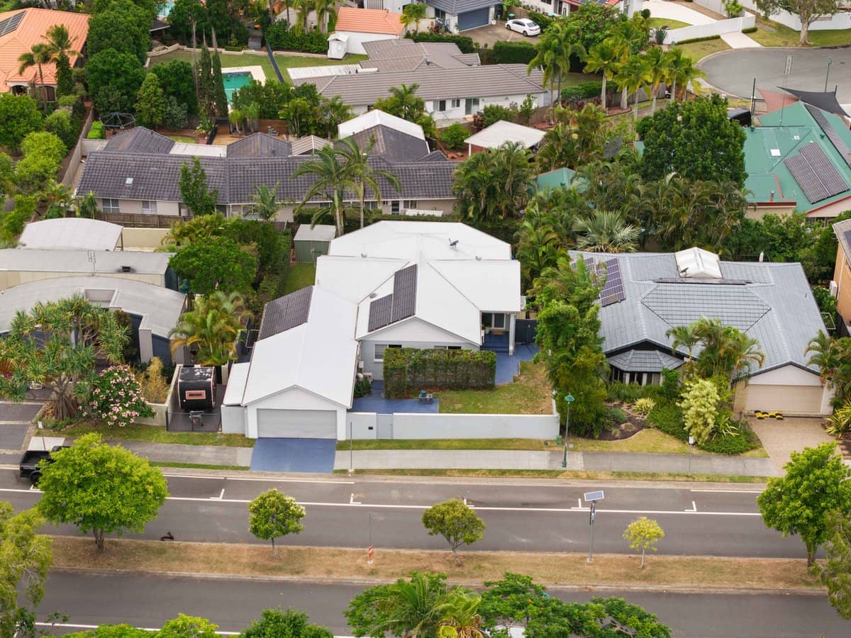 16 Monterey Keys Drive, Helensvale - Thumbnail 26