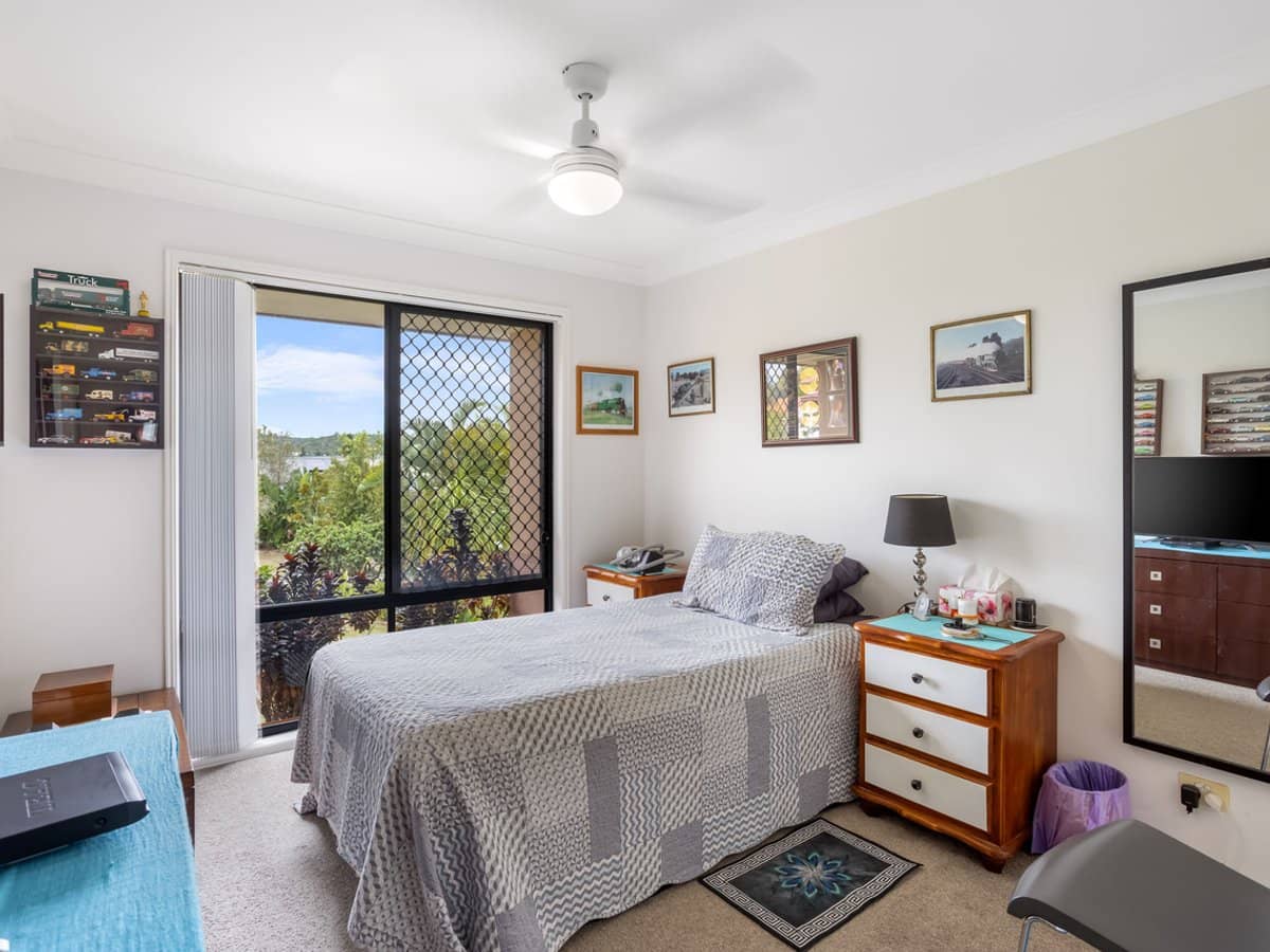 8 Henderson Rise, Pacific Pines - Thumbnail 9