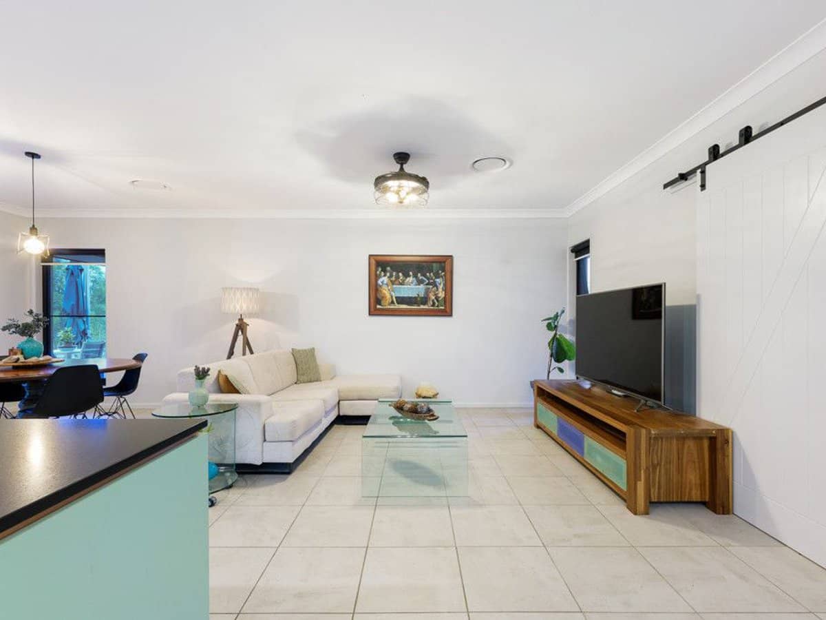 44 Homestead Crescent, Kingsholme - Thumbnail 10