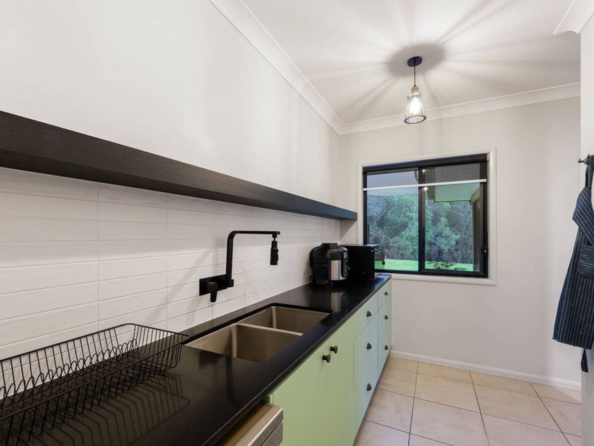 44 Homestead Crescent, Kingsholme - Thumbnail 14