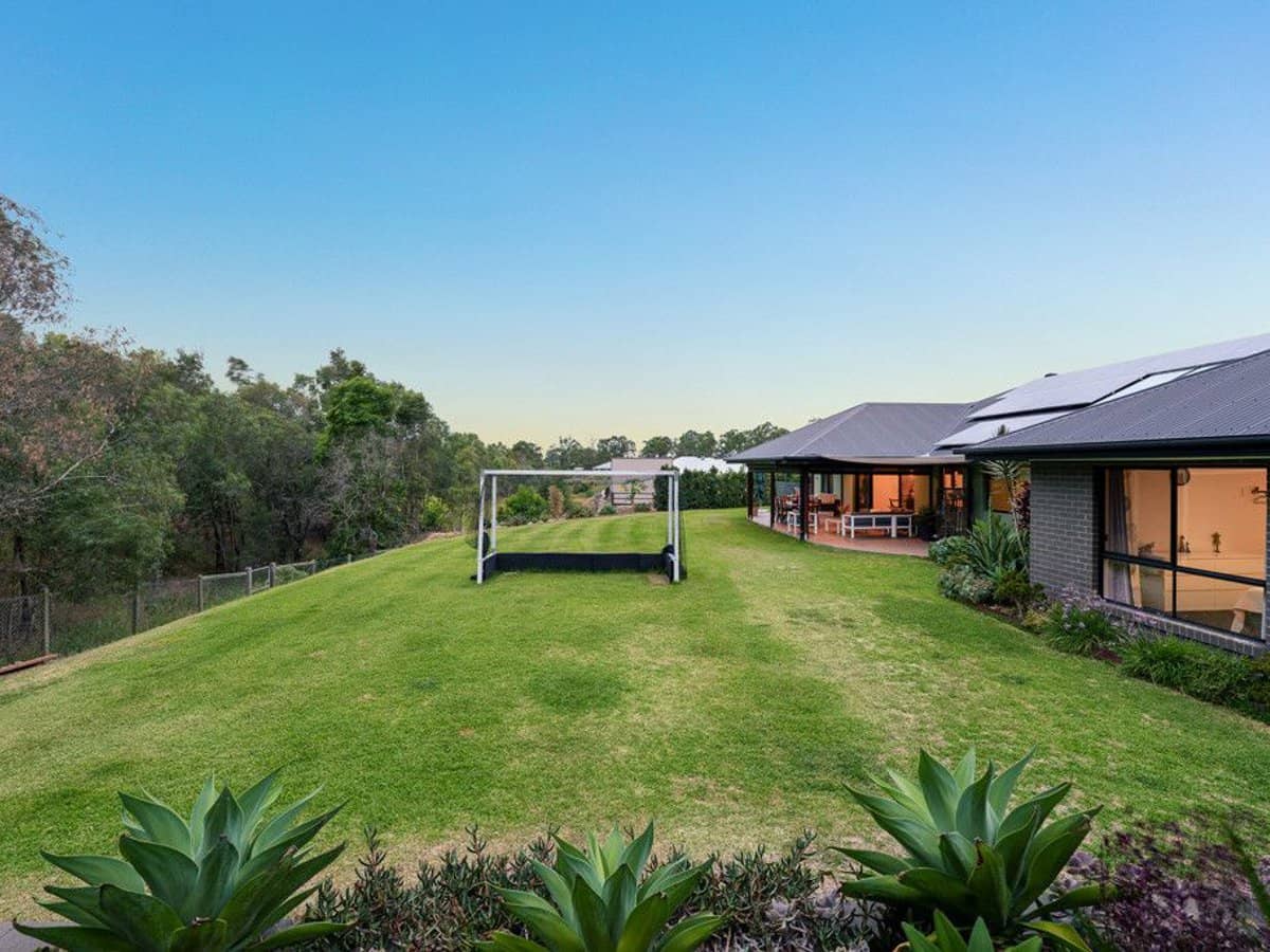 44 Homestead Crescent, Kingsholme - Thumbnail 18