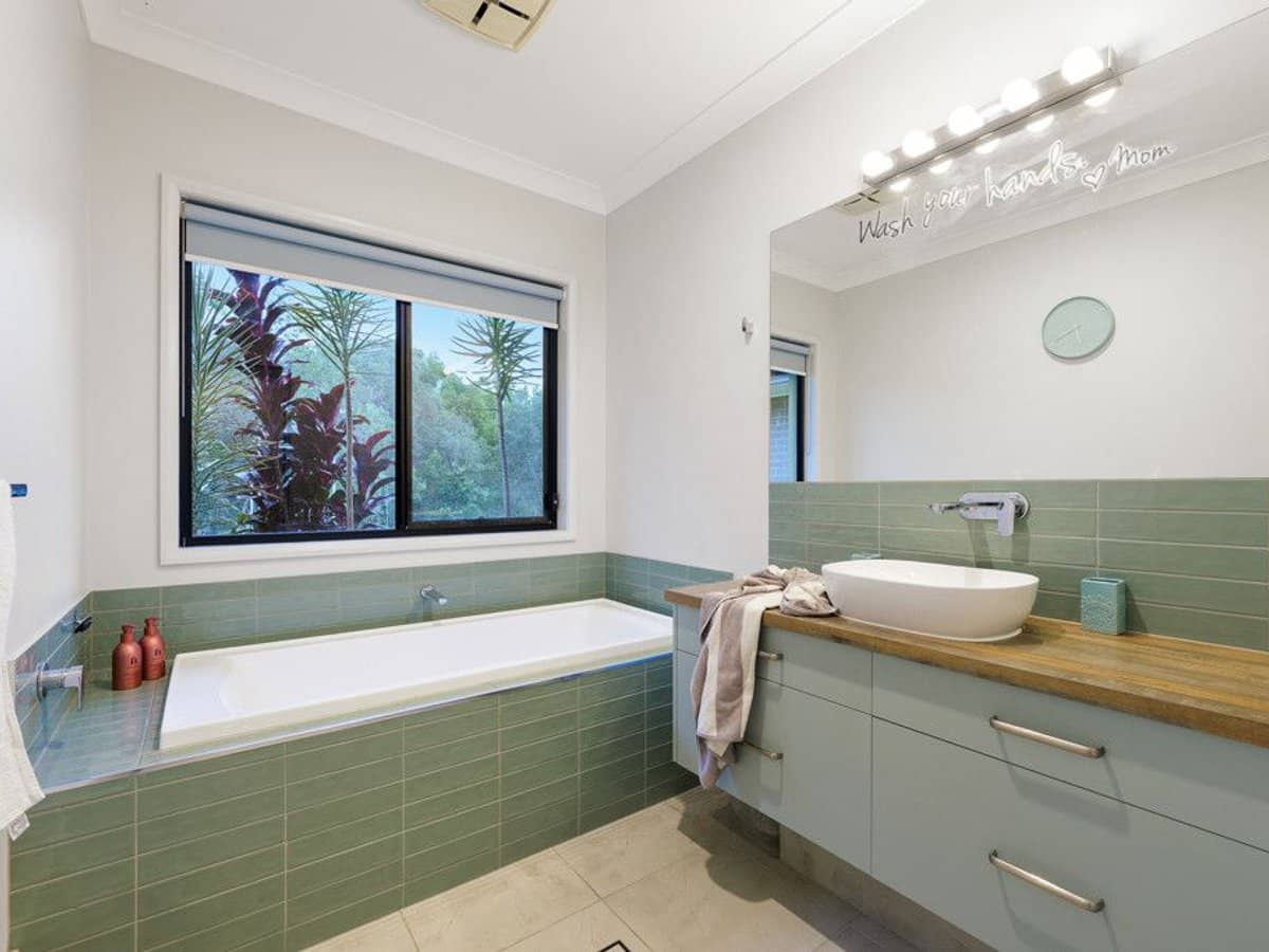 44 Homestead Crescent, Kingsholme - Thumbnail 25