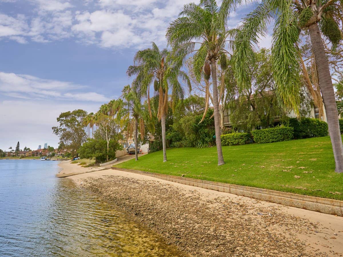 111 Markeri Street, Mermaid Waters - Thumbnail 3