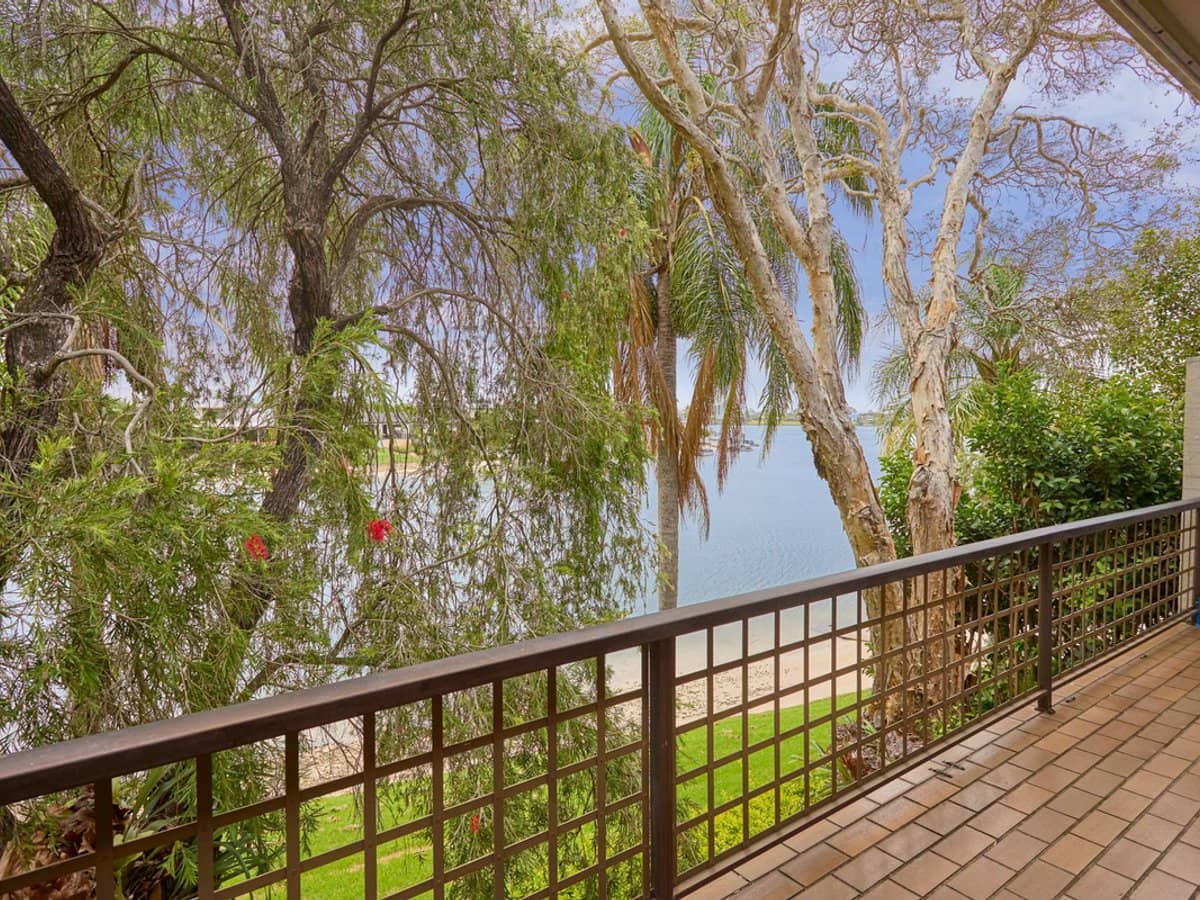 111 Markeri Street, Mermaid Waters - Thumbnail 4