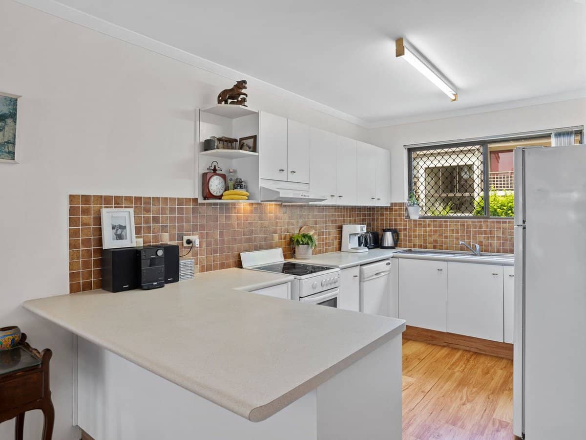 111 Markeri Street, Mermaid Waters - Thumbnail 5