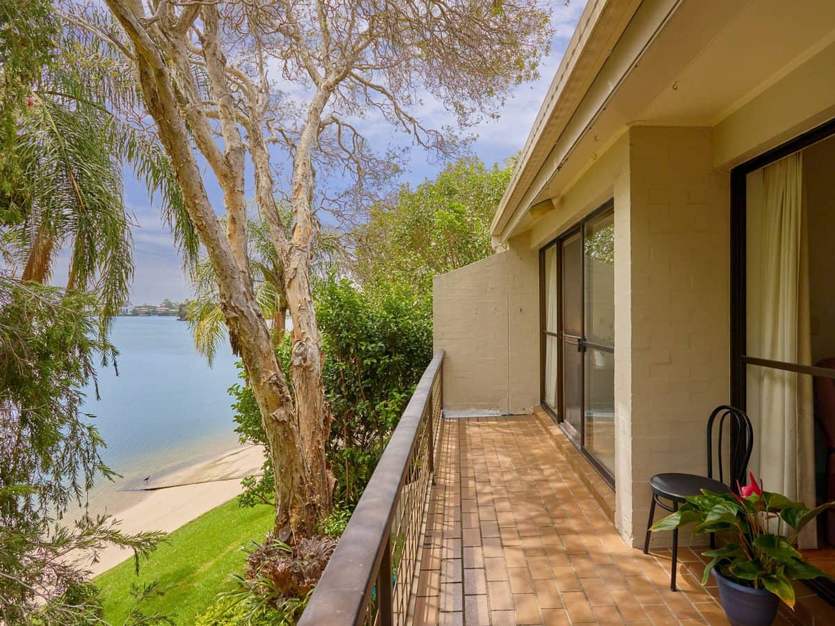 111 Markeri Street, Mermaid Waters - Thumbnail 9