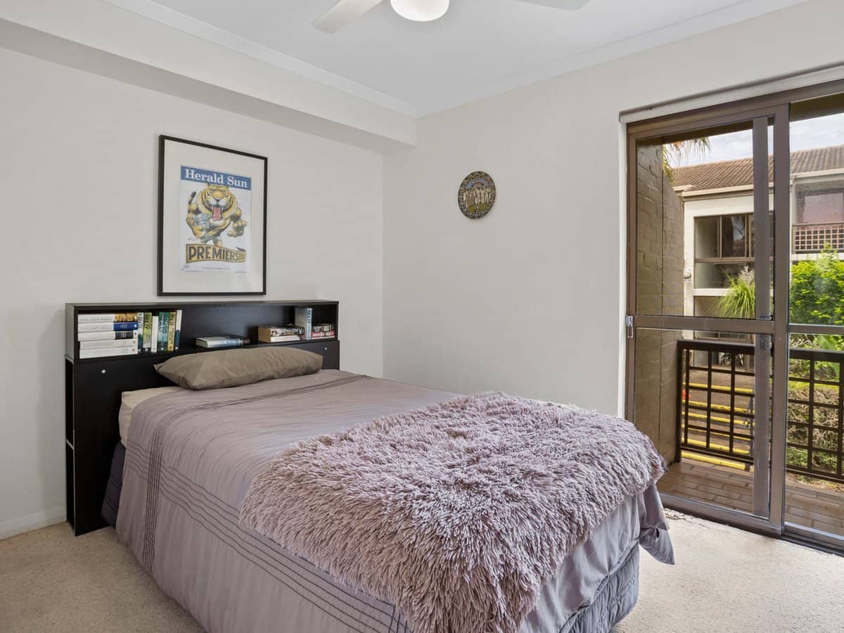 111 Markeri Street, Mermaid Waters - Thumbnail 10