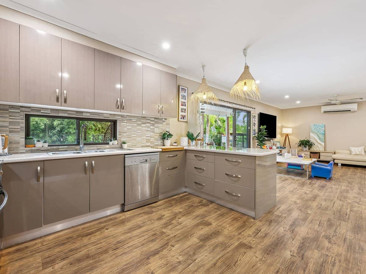 18 Navajo Road, Mudgeeraba - Thumbnail 2