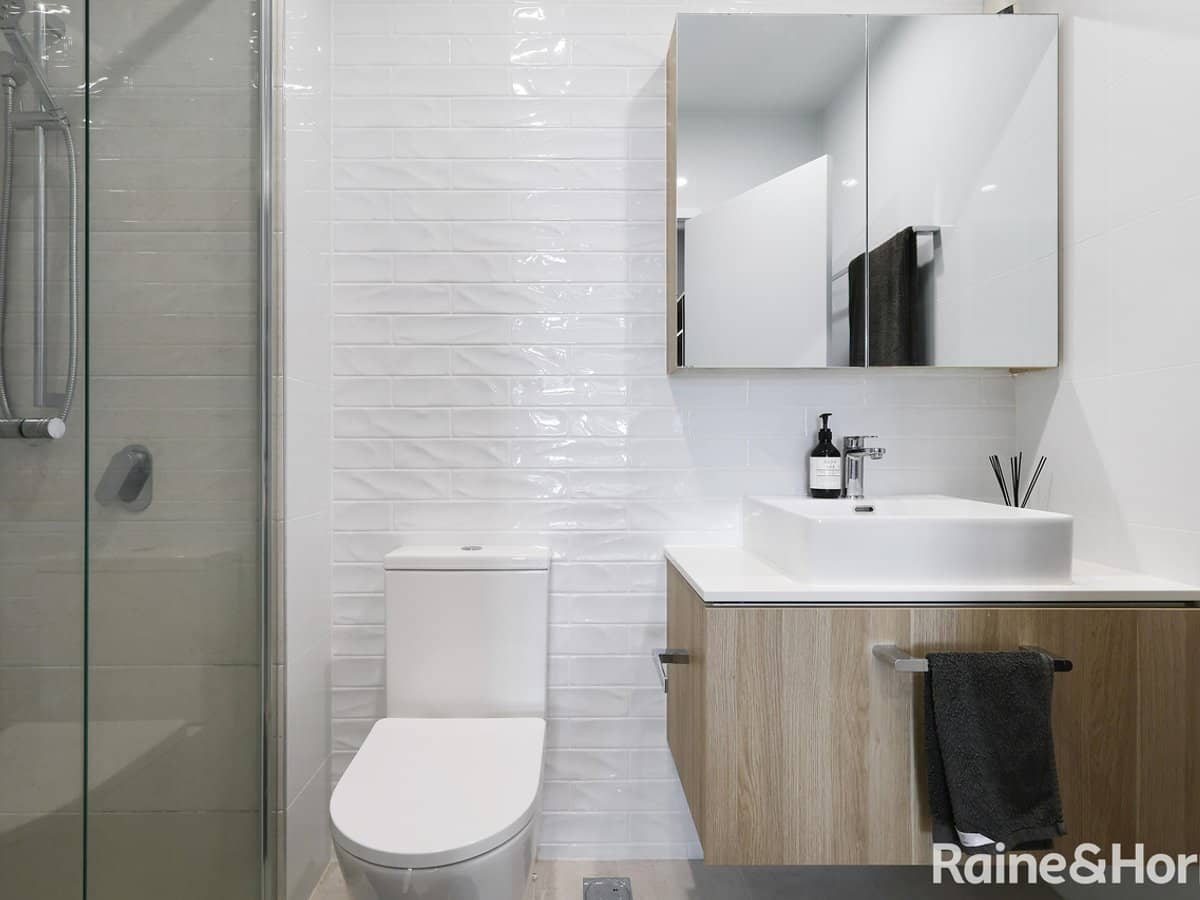 18 Remembrance Drive, SURFERS PARADISE - Thumbnail 10