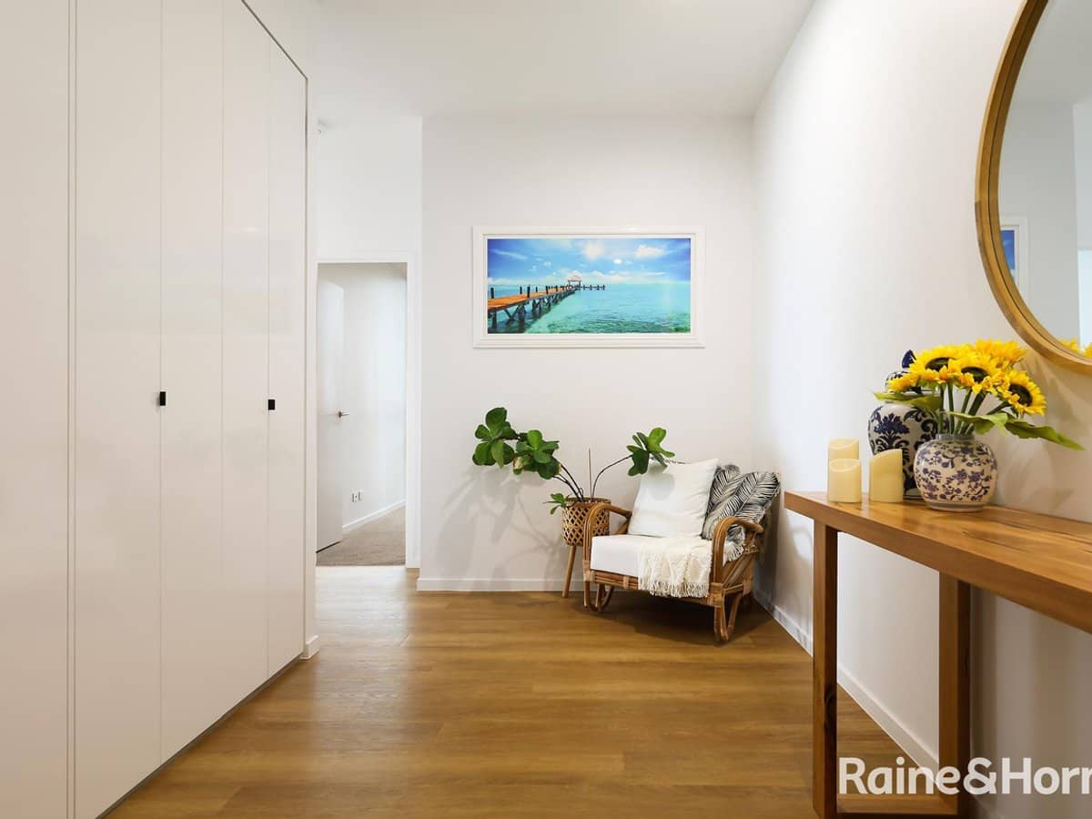 18 Remembrance Drive, SURFERS PARADISE - Thumbnail 13