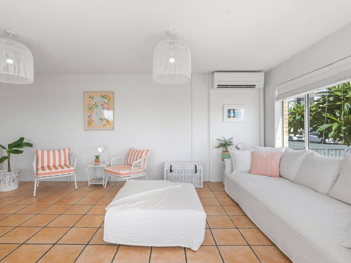 290 Marine Parade, Labrador - Thumbnail 12