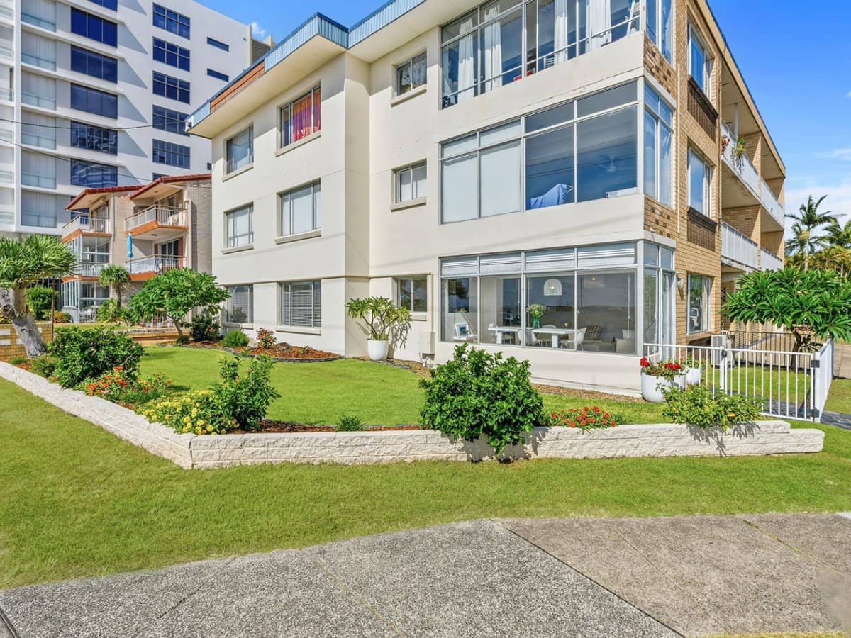 290 Marine Parade, Labrador - Thumbnail 25