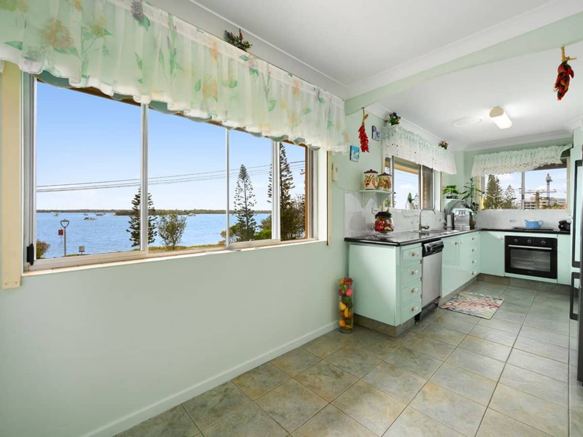 500 Marine Parade, Biggera Waters - Thumbnail 7