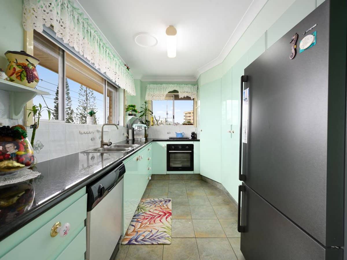 500 Marine Parade, Biggera Waters - Thumbnail 8