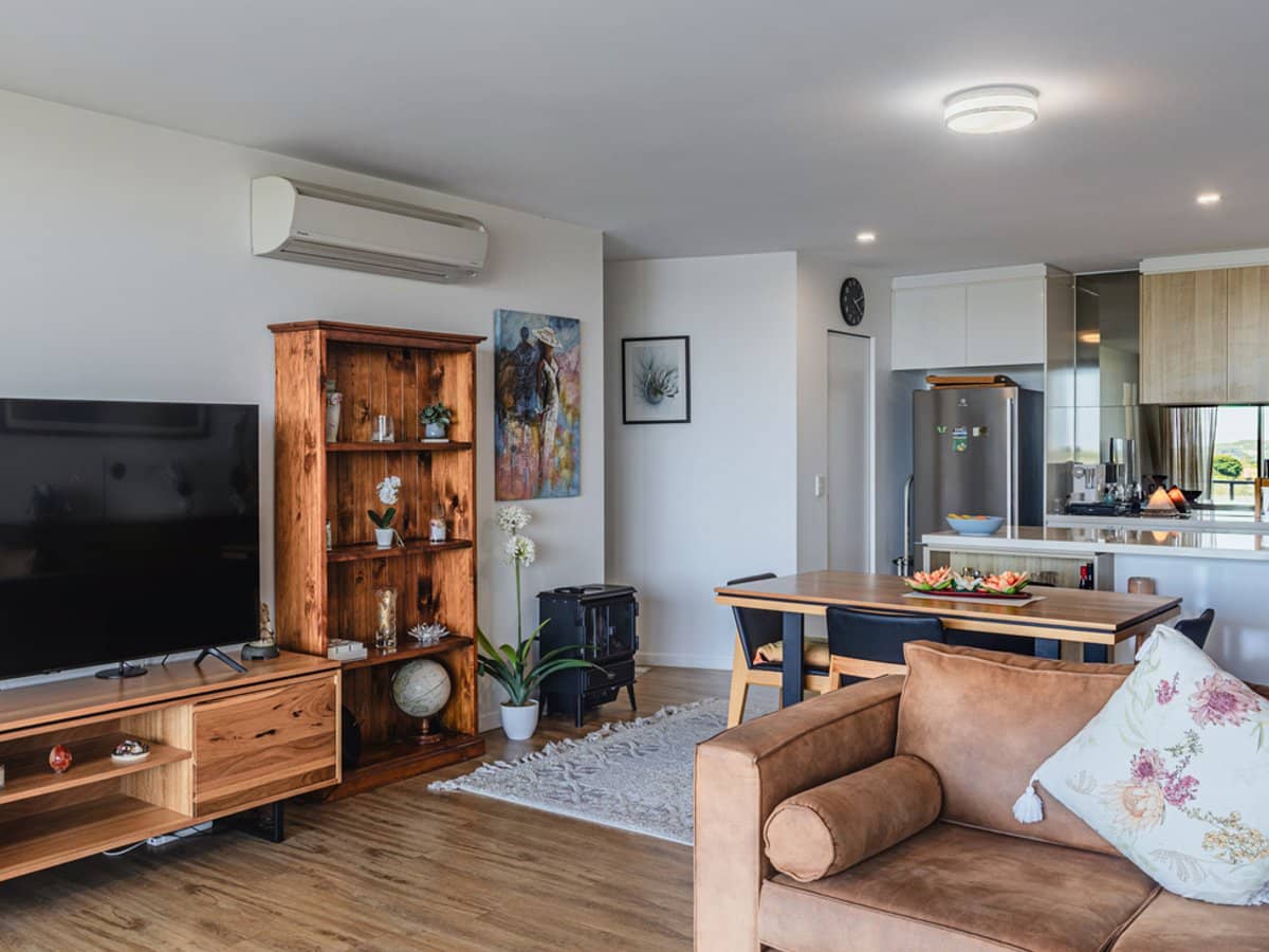 65 Varsity Parade, VARSITY LAKES - Thumbnail 11