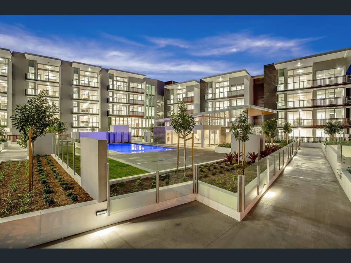 65 Varsity Parade, VARSITY LAKES - Thumbnail 30