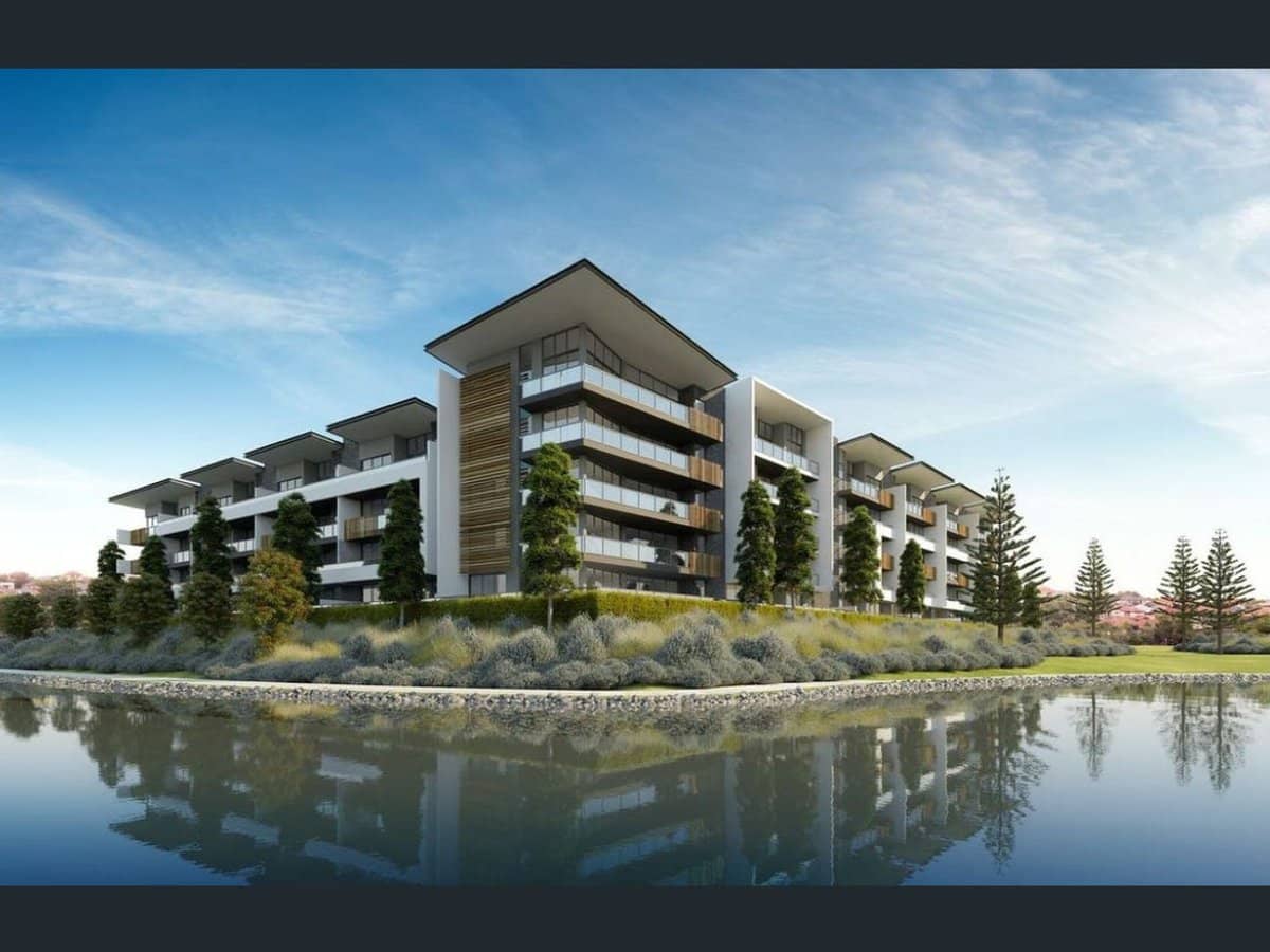 65 Varsity Parade, VARSITY LAKES - Thumbnail 31