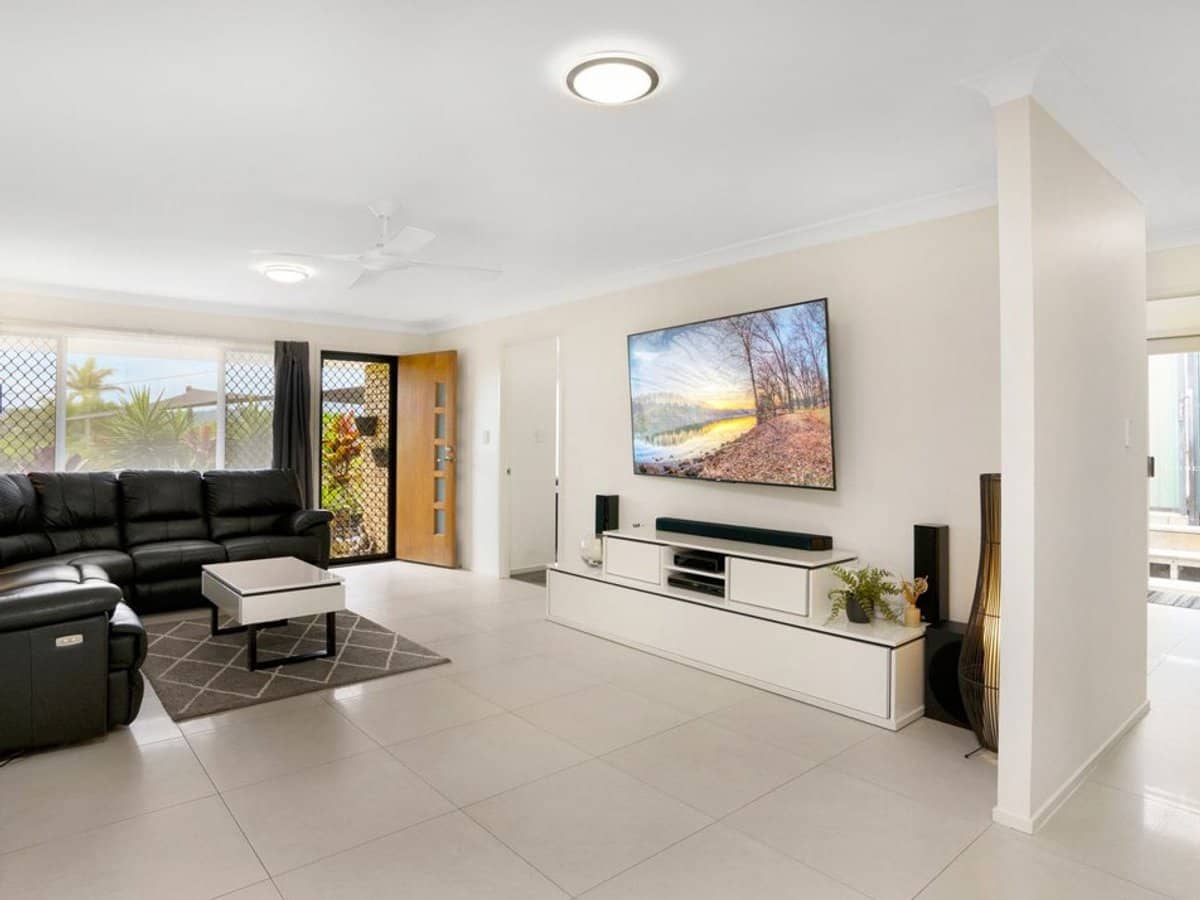 9 Bundgee Court, MUDGEERABA - Thumbnail 6