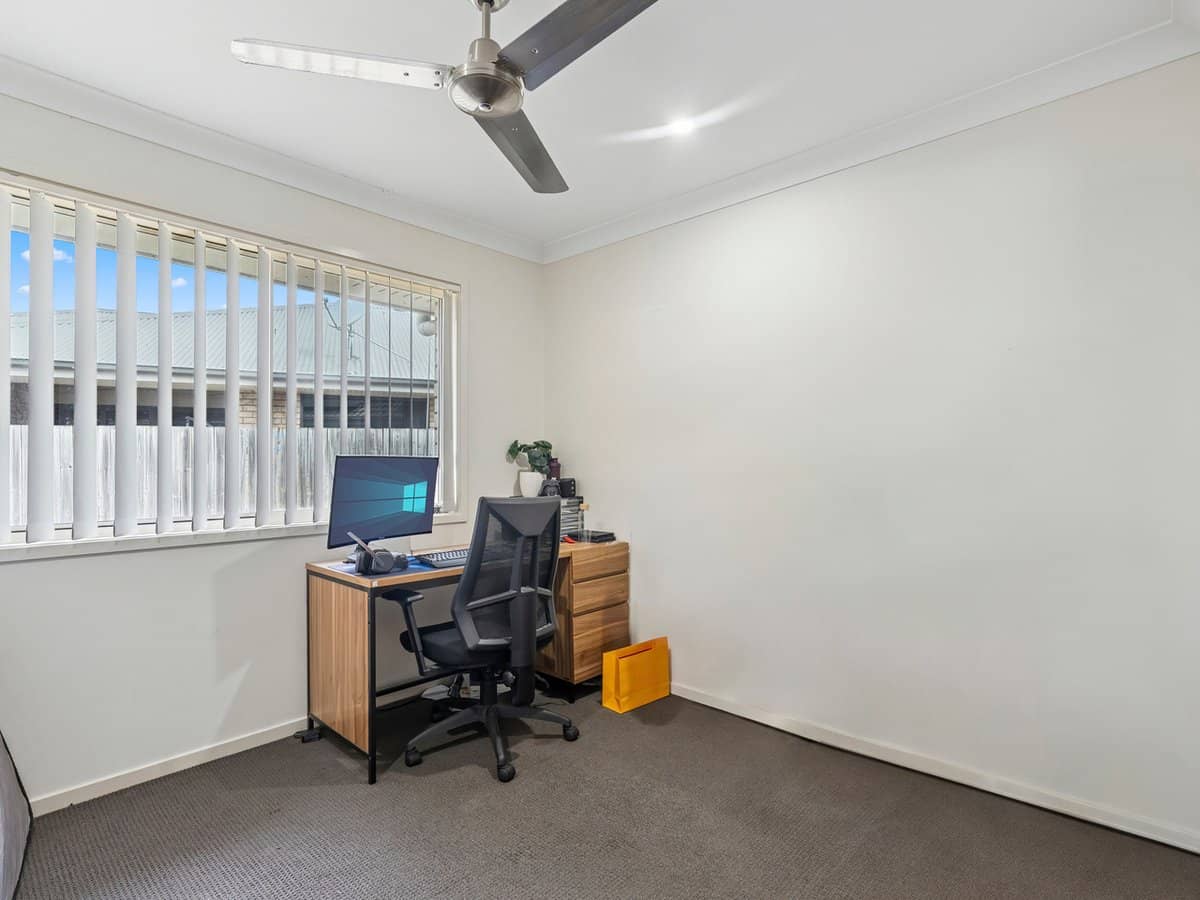 4 Mcwilliam Street, PIMPAMA - Thumbnail 5