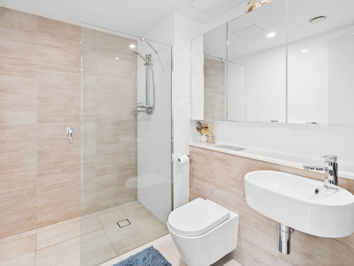 2 Como Crescent, Southport - Thumbnail 8