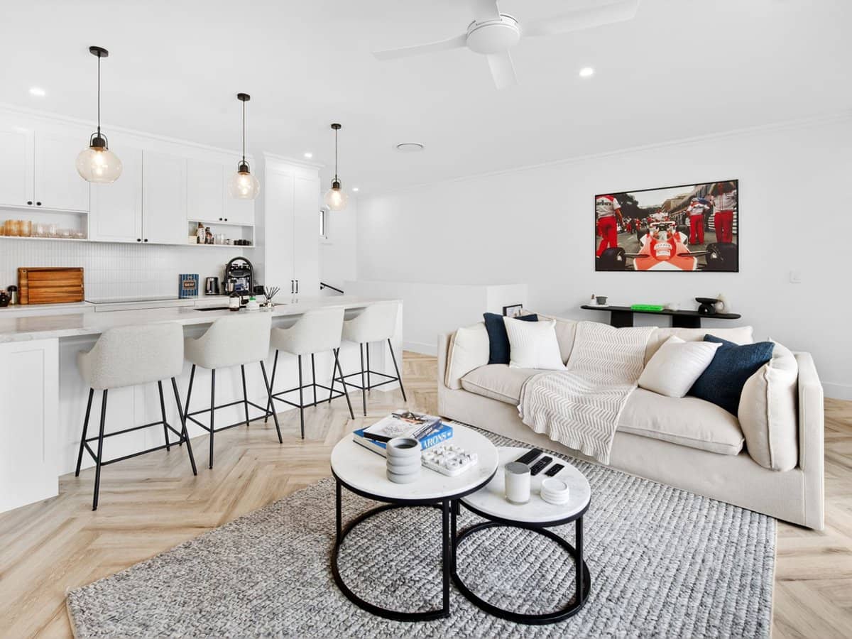 4 Anembo Street, Chevron Island - Thumbnail 9