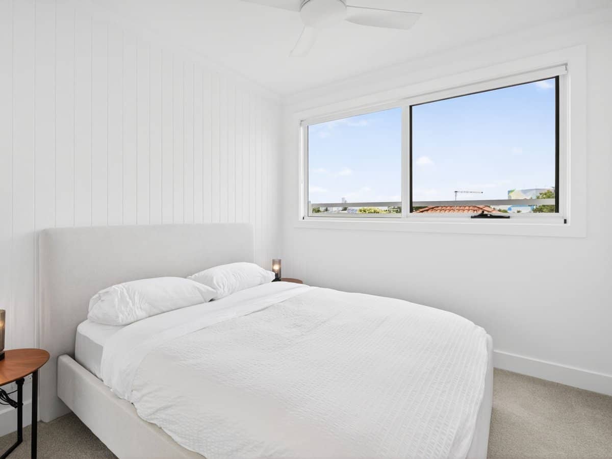 4 Anembo Street, Chevron Island - Thumbnail 12