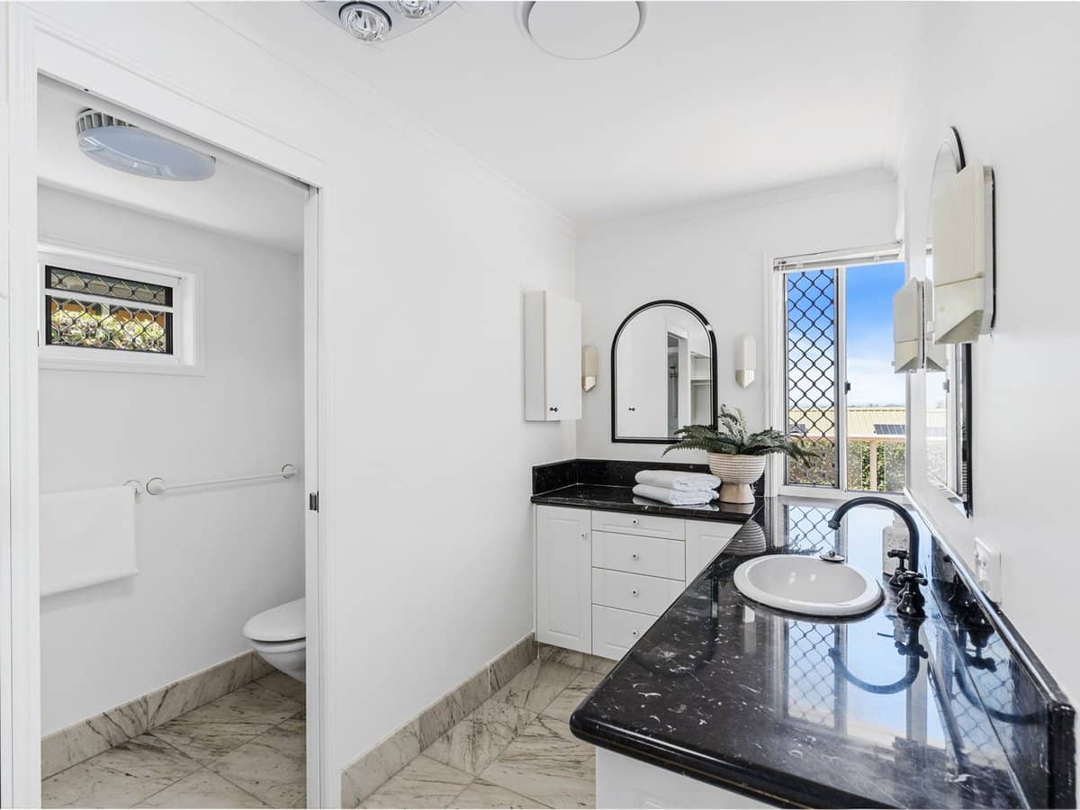 196A Heeb Street, Benowa - Thumbnail 20