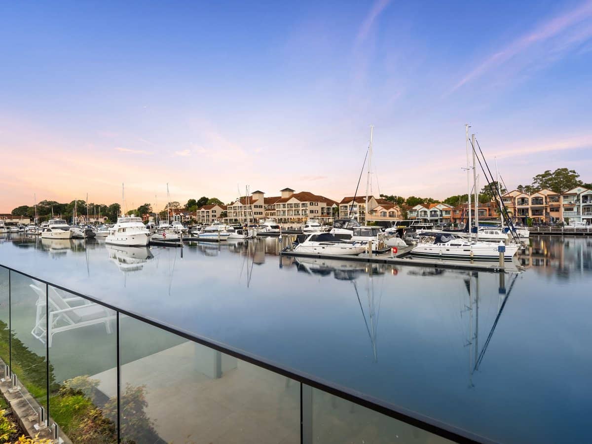 8953 The Point Circuit, Sanctuary Cove - Thumbnail 3