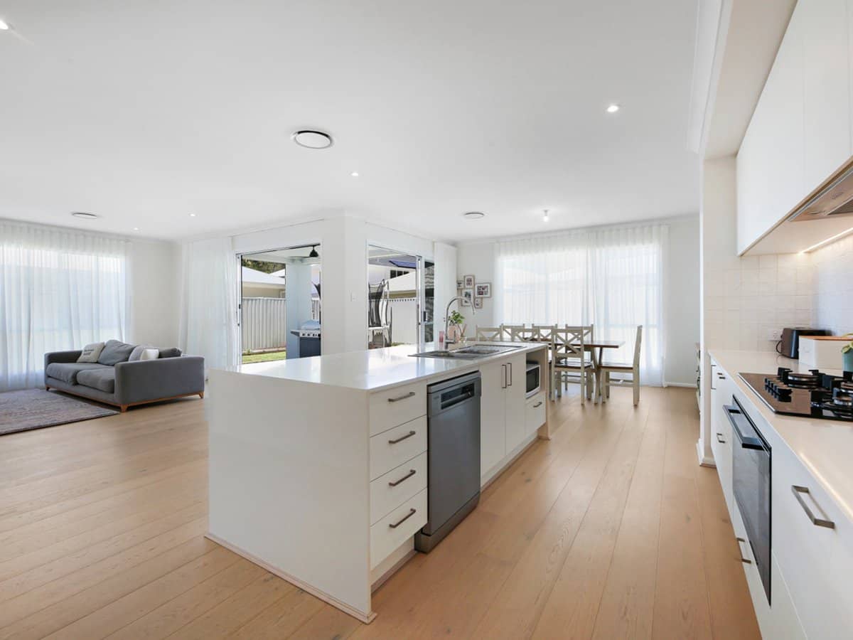 7 Suncove Court, Burleigh Heads - Thumbnail 7