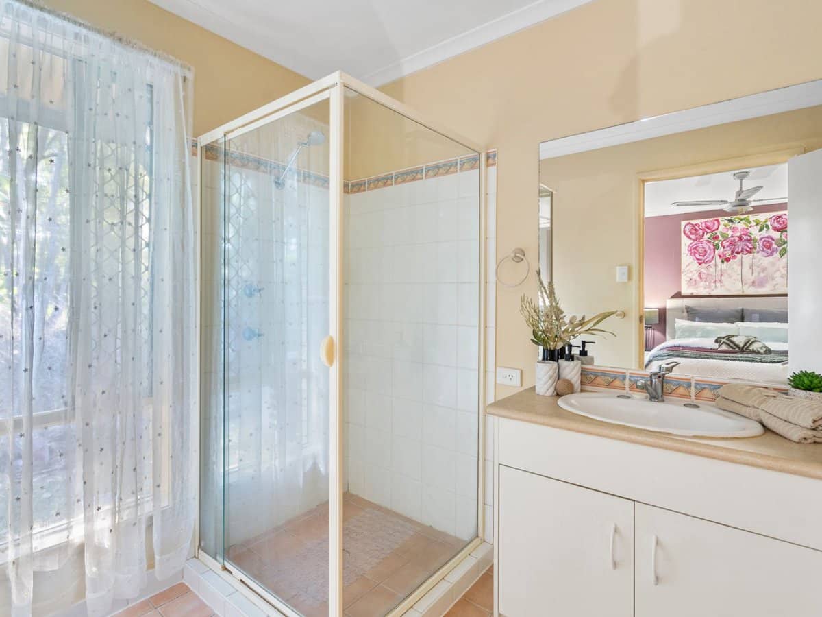 15 Albert Valley Drive, BAHRS SCRUB - Thumbnail 9