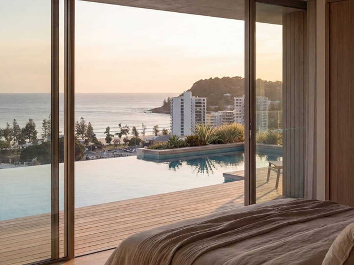 23 Hill Avenue, BURLEIGH HEADS - Thumbnail 18