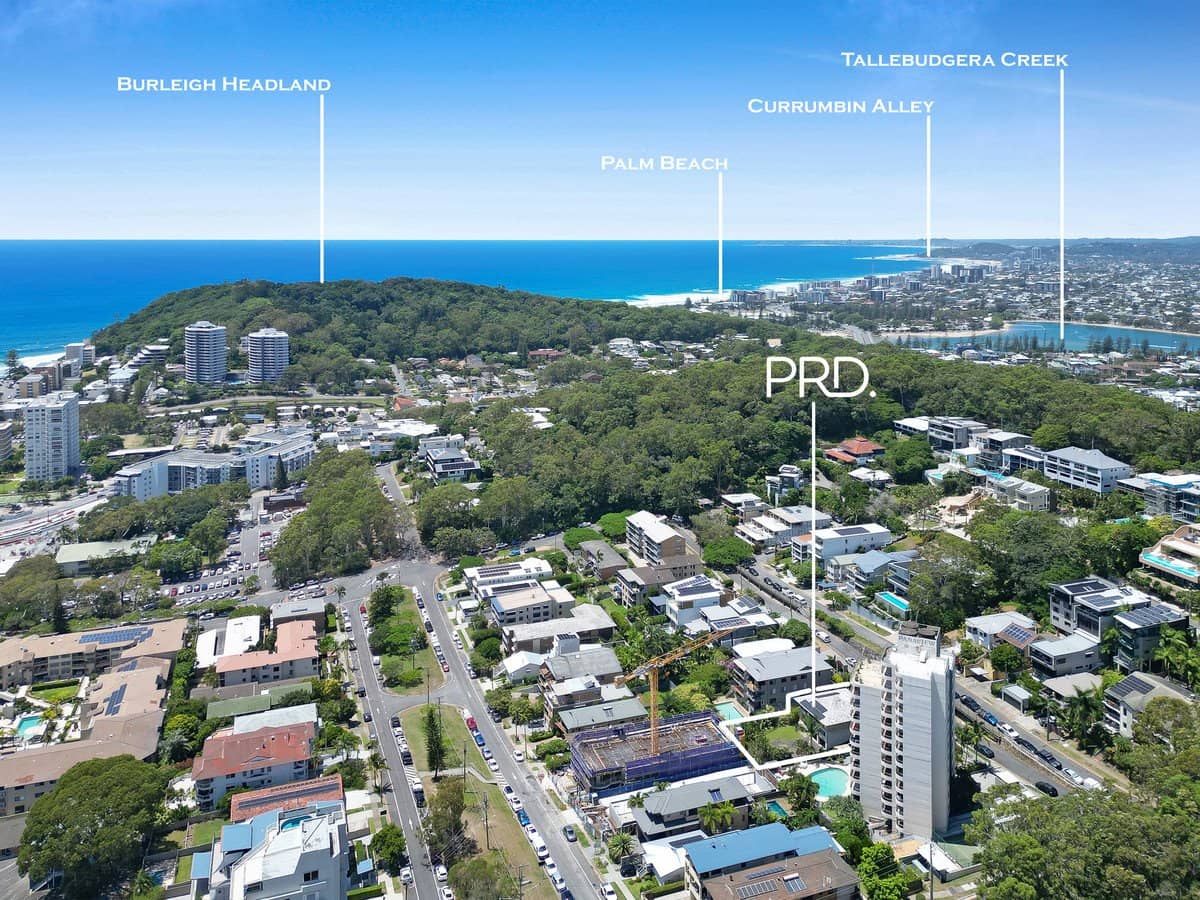 23 Hill Avenue, BURLEIGH HEADS - Thumbnail 26