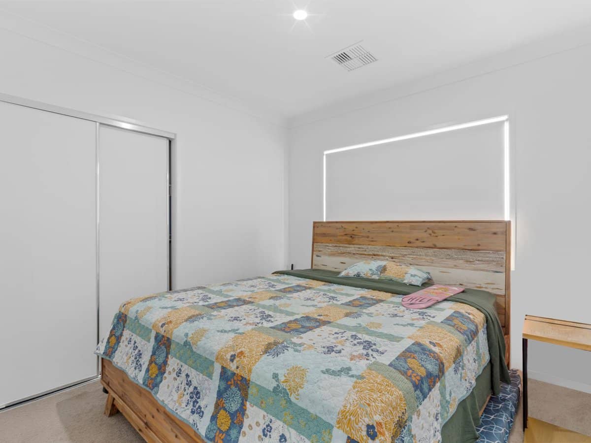 15 Byfield Place, YARRABILBA - Thumbnail 6