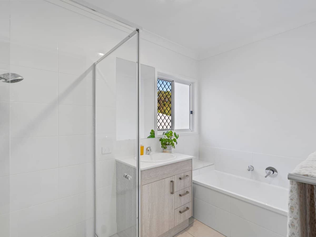 15 Byfield Place, YARRABILBA - Thumbnail 13