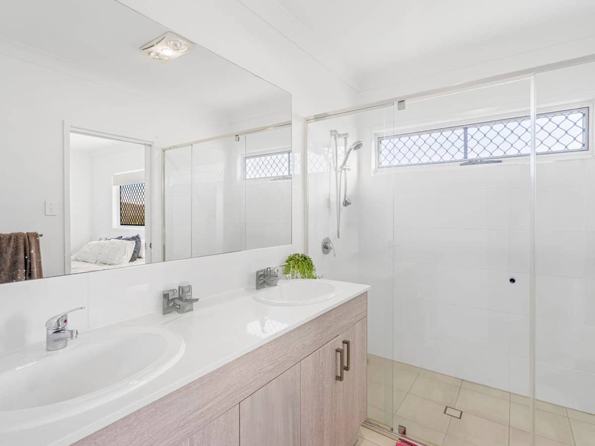 15 Byfield Place, YARRABILBA - Thumbnail 14