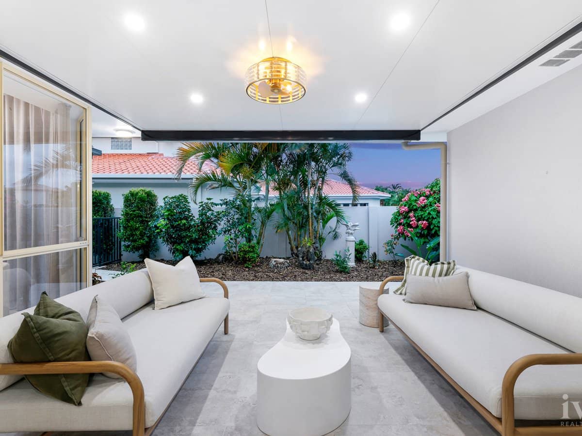 94 Edinburgh Road, Benowa - Thumbnail 12