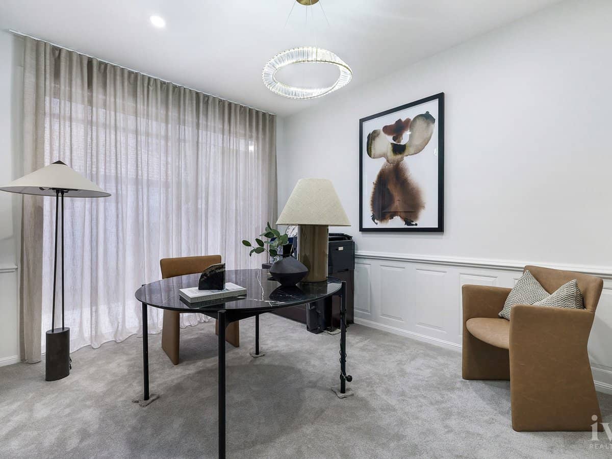 94 Edinburgh Road, Benowa - Thumbnail 26