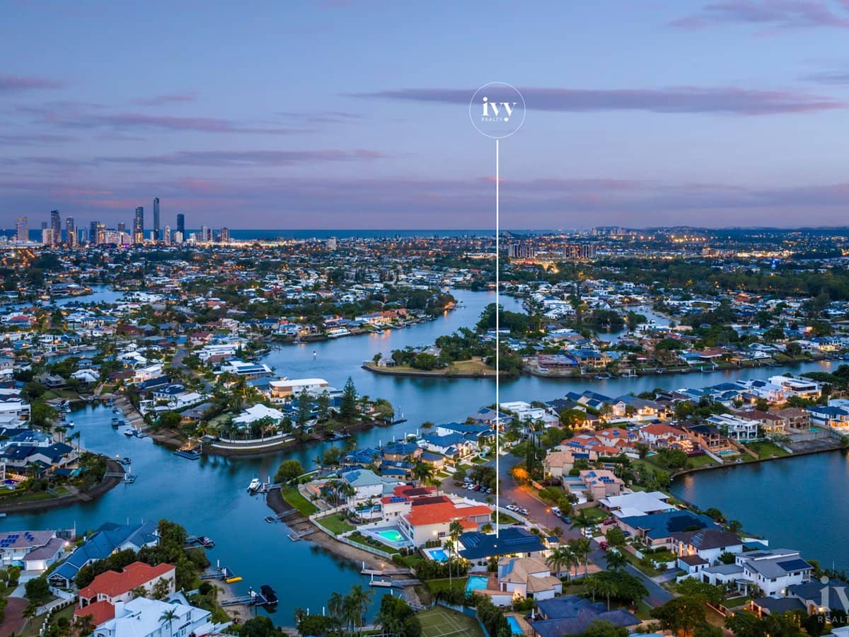 94 Edinburgh Road, Benowa - Thumbnail 29