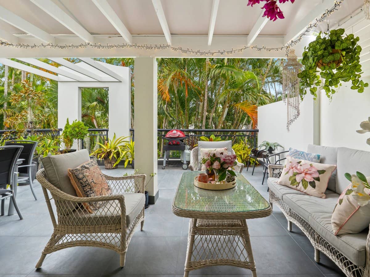 Adriana 100 Cotlew Street East, SOUTHPORT - Thumbnail 1