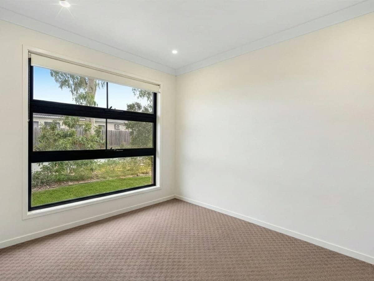 37 Vargon Circuit, HOLMVIEW - Thumbnail 5