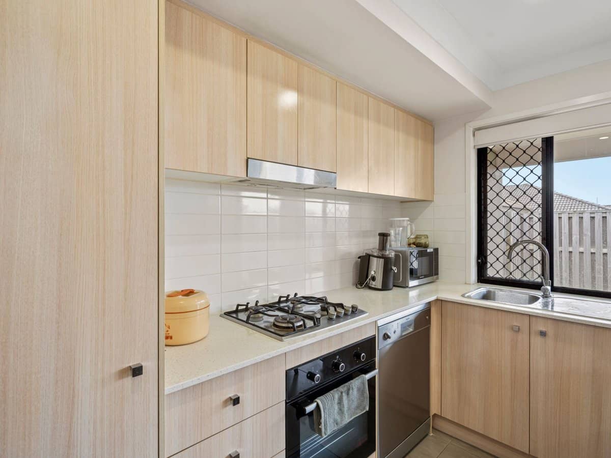 37 Vargon Circuit, HOLMVIEW - Thumbnail 12