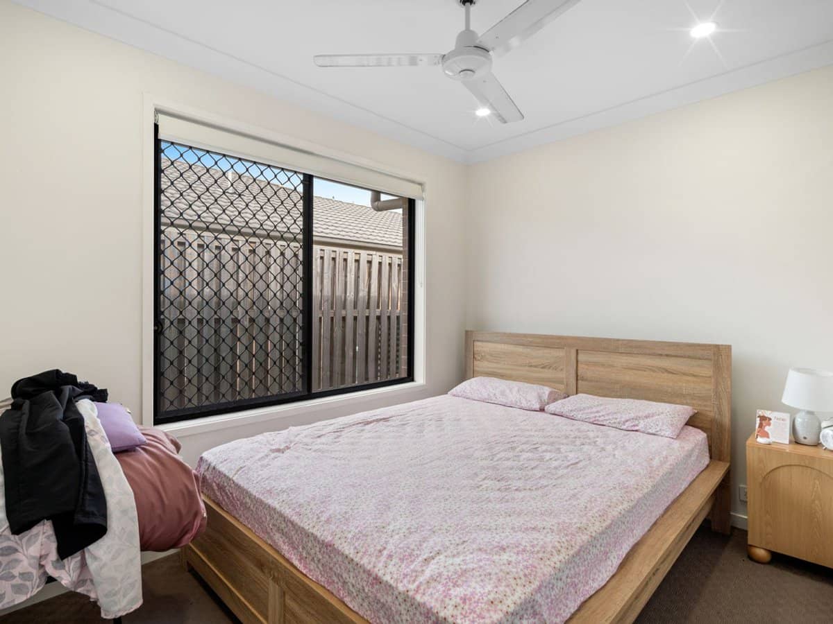 37 Vargon Circuit, HOLMVIEW - Thumbnail 16